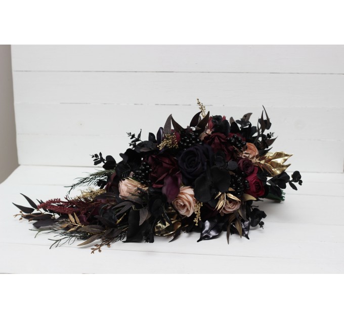 Wedding bouquets in deep purple black gold beige colors. Bridal bouquet. Cascading bouquet. Faux bouquet. Bridesmaid bouquet. Halloween wedding. BLACK