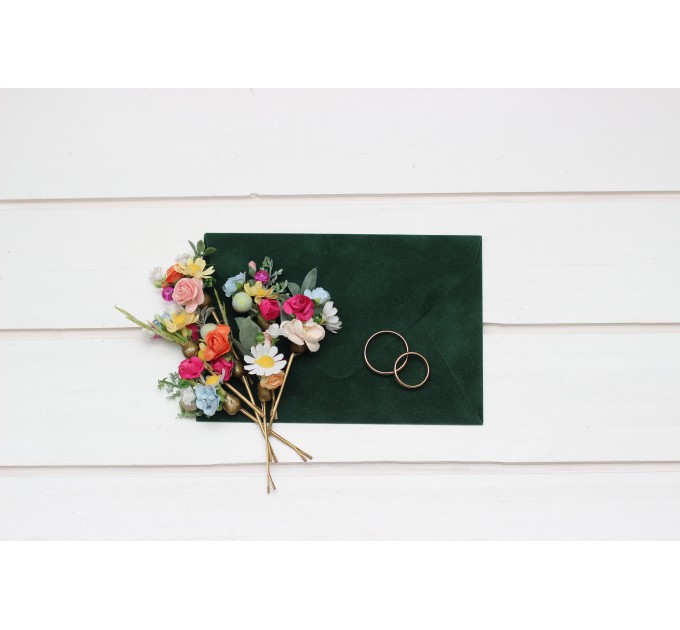 Set of 7 bobby pins. Colorful hairpins. Flower bobby pins. Floral headpiece. Bridal hair accessories. Bridesmaid bobby pins. Bridesmaid gift. Wildflowers bobby pins. Daisies hair pins. 5306