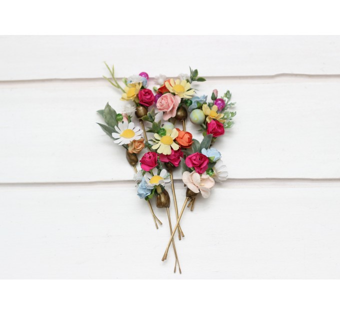 Set of 7 bobby pins. Colorful hairpins. Flower bobby pins. Floral headpiece. Bridal hair accessories. Bridesmaid bobby pins. Bridesmaid gift. Wildflowers bobby pins. Daisies hair pins. 5306