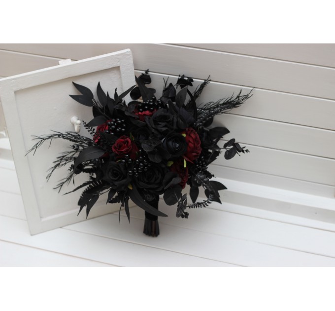 Black and Burgundy Wedding Bouquets – Gothic & Moody Bridal and Bridesmaid Designs