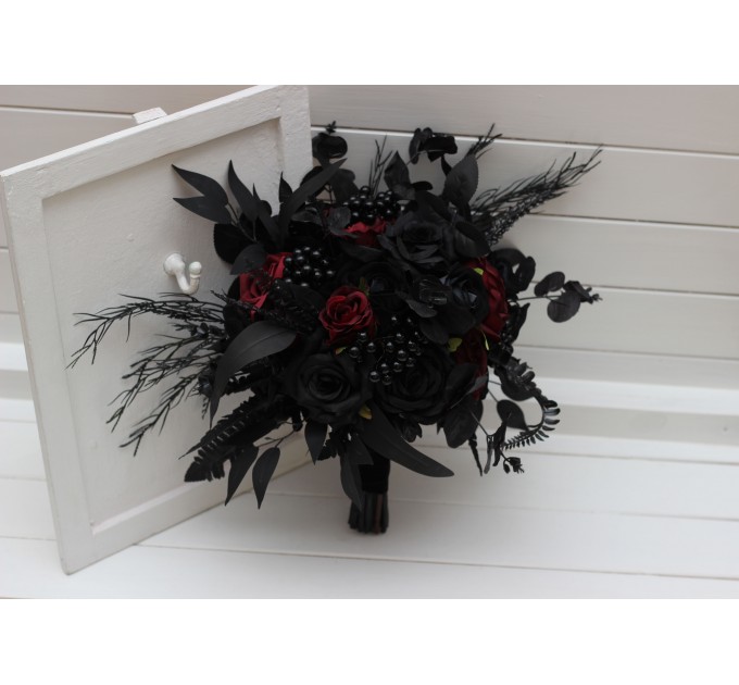 Black and Burgundy Wedding Bouquets – Gothic & Moody Bridal and Bridesmaid Designs