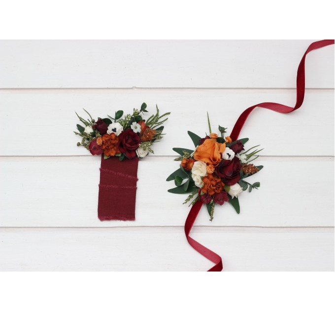Pocket flowers. Pocket boutonniere in burnt orange burgundy cream color scheme. Flower accessories. Square flowers. Wrist corsage. Mother corsage. 5323