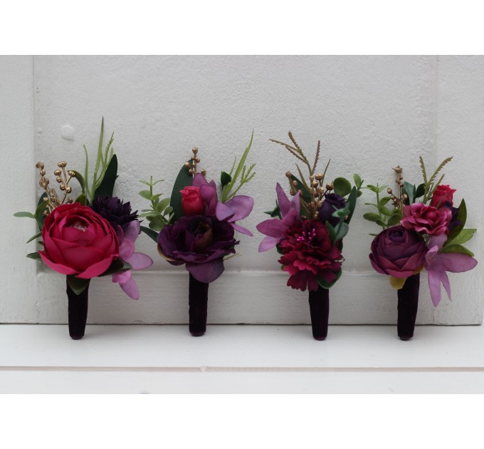 Wedding boutonnieres and wrist corsage in purple magenta gold color scheme. Flower accessories.5273