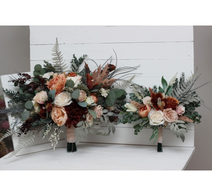 Wedding bouquets in beige terracotta white blush pink colors. Bridal bouquet. Cascading bouquet. Faux bouquet. Bridesmaid bouquet. 0027