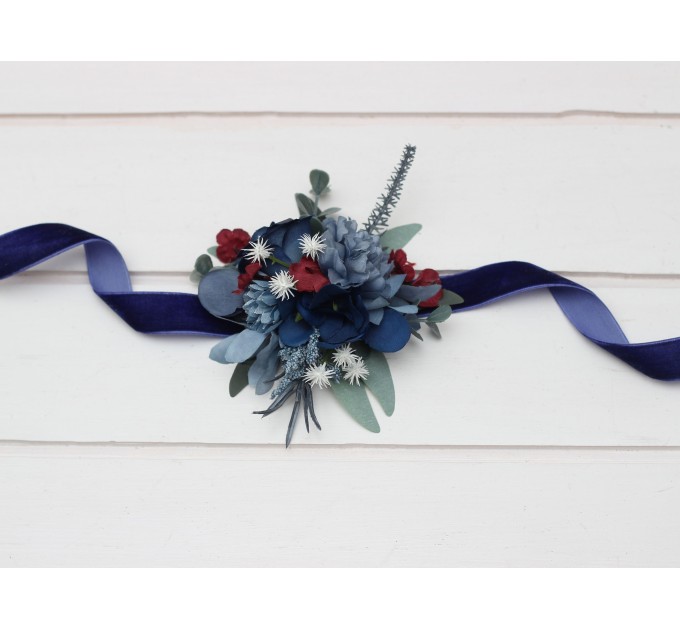 Wedding boutonnieres and wrist corsage in navy blue dusty blue burgundy sage green color scheme. Flower accessories. 5332