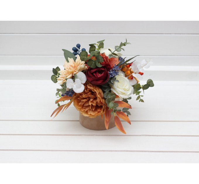 Rust navy blue ivory burgundy centerpiece. Table decor. Wedding flowers in box. 0007