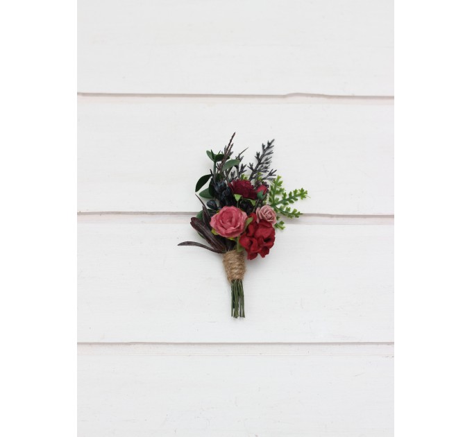 Wedding boutonnieres in burgundy dusty rose color scheme. Flower accessories. Pocket boutonniere. Square flowers. 5341
