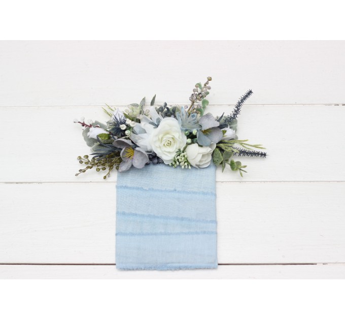 Pocket boutonniere in dusty blue white color scheme. Flower accessories. 0065 EU UK