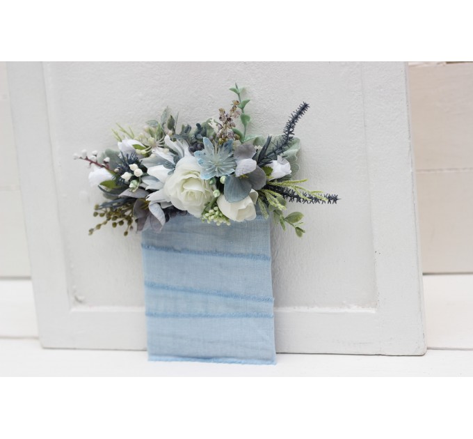 Pocket boutonniere in dusty blue white color scheme. Flower accessories. 0065 EU UK