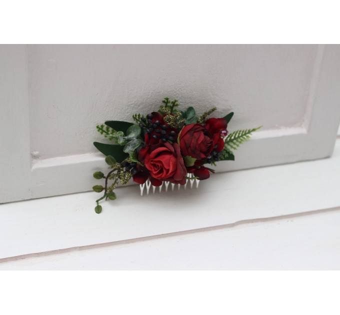 Flower comb in red green blue color scheme. Wedding accessories for hair. Bridal flower comb. Bridesmaid floral comb. 5236