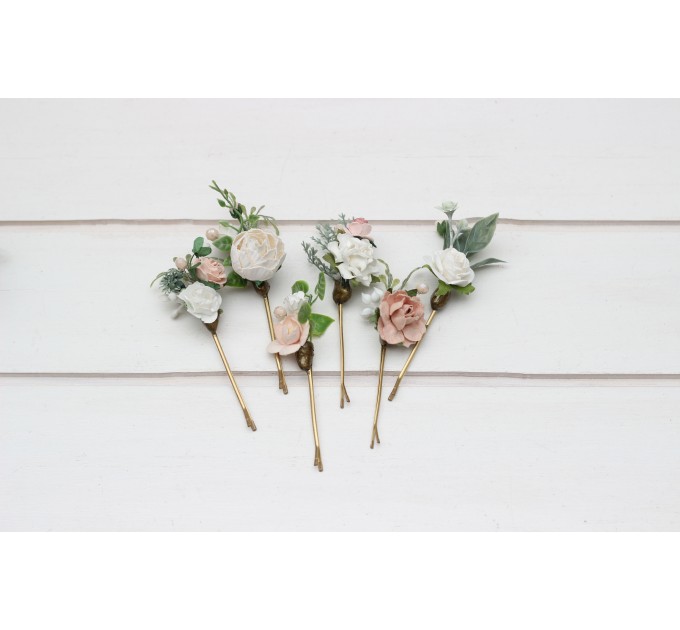 Set of 6 hair pins in white blush pink color scheme. Flower hair pins. Hair accessories. Flower accessories for wedding. Bridesmaid gift. 5347