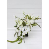 Bouquets in white and green color theme. Bridal bouquet. Faux bouquet. Bridesmaid bouquet. 5361