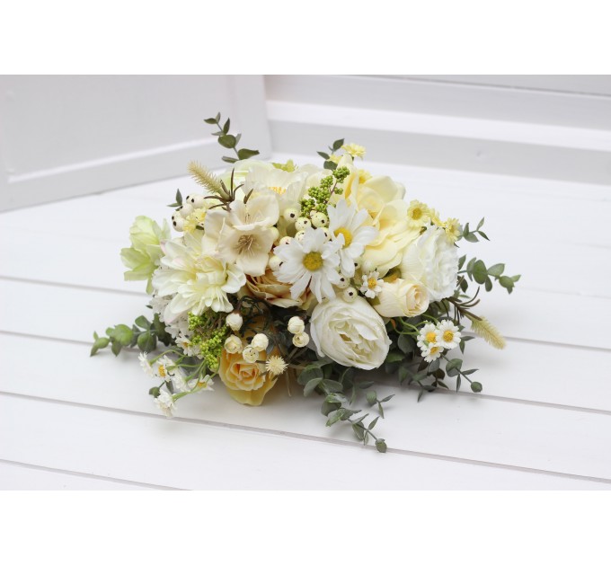 White and Yellow and Green Bouquets for Spring-Summer Weddings