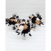 Simple wedding table flowers. Mini bouquets for vases in black ivory gold color scheme. Flowers for wedding decor. Table flowers. Centerpiece. 5159