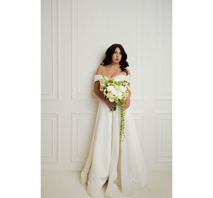 Green and White Summer Bridal Bouquet – Faux Wedding Flowers