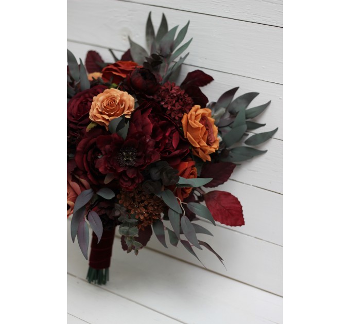 Wedding bouquets in rust burgundy cinnamon colors. Bridal bouquet. Cascading bouquet. Faux bouquet. Bridesmaid bouquet. 0044