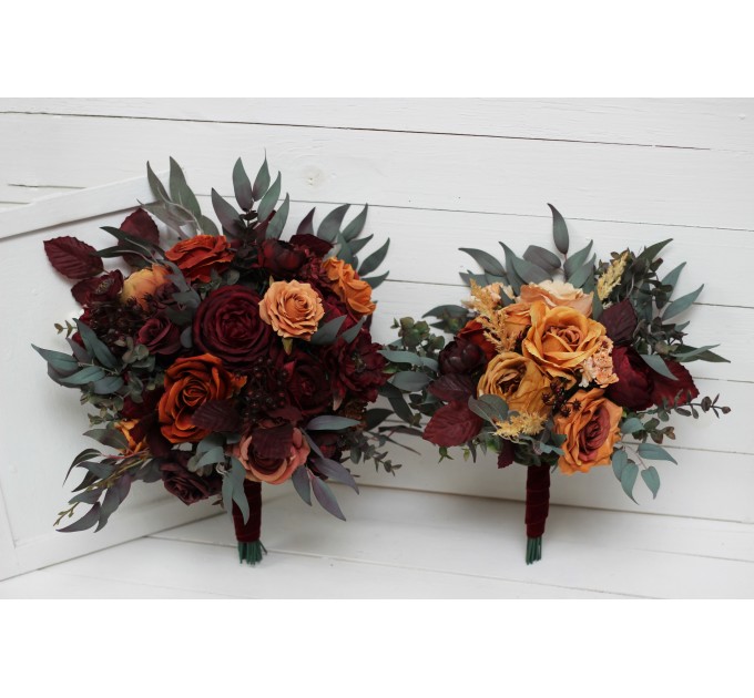 Wedding bouquets in rust burgundy cinnamon colors. Bridal bouquet. Cascading bouquet. Faux bouquet. Bridesmaid bouquet. 0044