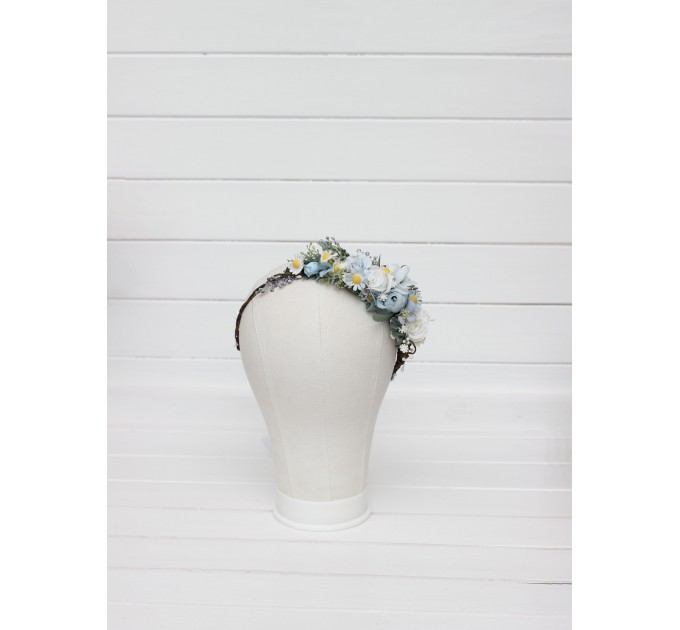 White & Sky Blue Flower Crown with Daisies – Delicate Faux Hair Wreath for Weddings and Flower Girls