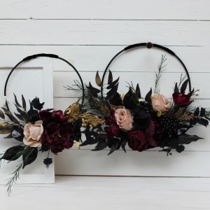 Flower hoop in deep purple black gold beige colors. Alternative bridesmaid bouquet. Halloween wedding. 5194