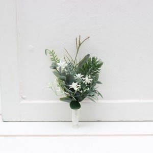 Baby's breath greenery boutonniere . Wedding flowers. Gypsophila boutonniere. 5130