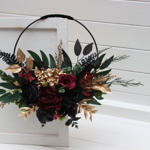 Flower hoop in burgundy black gold green color scheme. Alternative bridesmaid bouquet. 5305 Flower hoop in burgundy black gold green color scheme. Alternative bridesmaid bouquet. 5305