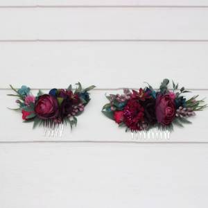 Flower comb in jewel tone color scheme. Wedding accessories for hair. Bridal flower combs in emerald green purple magenta teal colors. Bridesmaid floral comb. 5055