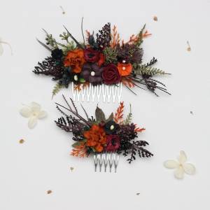 Burgundy rust purple black flower combs. Bridal hair accessories. 5443 Burgundy rust purple black flower combs. Bridal hair accessories. 5443