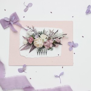 Flower comb in lavender, lilac, and white color scheme. Wedding accessories for hair. Bridal flower comb. Bridesmaid floral comb. 5292