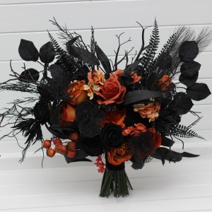 Black orange wedding bouquet. Bridal gothic bouquet. Fall wedding bouquet. Bridesmaid faux bouquet. 5383