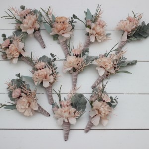  Wedding boutonnieres and wrist corsage  in beige blush pink color scheme. Flower accessories. 5043