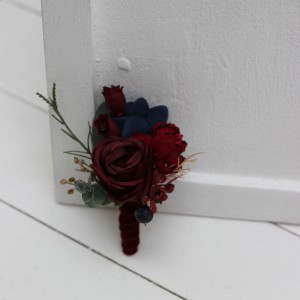  Wedding boutonnieres and wrist corsage  in burgundy navy blue color scheme. Flower accessories. 5047