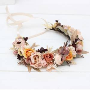 Cinnamon ivory pale orange flower crown. Hair wreath. Flower girl crown. Wedding flowers. 5093