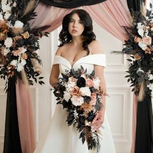 Cascading bouquet. Wedding bouquets in dusty rose black cinnamon white colors. Bridal bouquet. Faux bouquet. Bridesmaid bouquet. Gothic black wedding bouquet. 5203