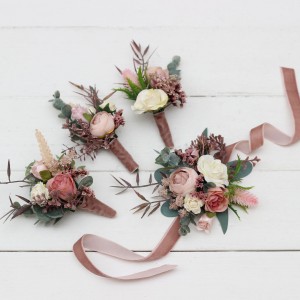  Wedding boutonnieres and wrist corsage  in dusty rose cream blush pink color scheme. Flower accessories. 5122