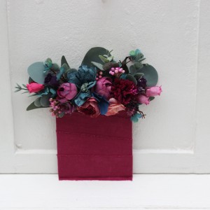 Pocket boutonniere in emerald green purple magenta teal color scheme. Jewl-tone wedding. Flower accessories. 5055