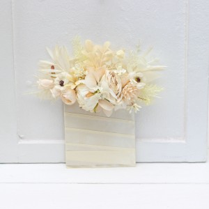 Pocket boutonniere in champagne ivory cream color scheme. Square flowers. Flower accessories. 5206