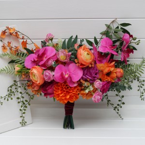 Wedding bouquets in bright orange and magenta colors. Bridal bouquet. Cascading bouquet. Faux bouquet. Bridesmaid bouquet. 5269