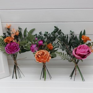 Mini bouquets for vases in orange and magenta colors. Flowers for wedding decor. 5269